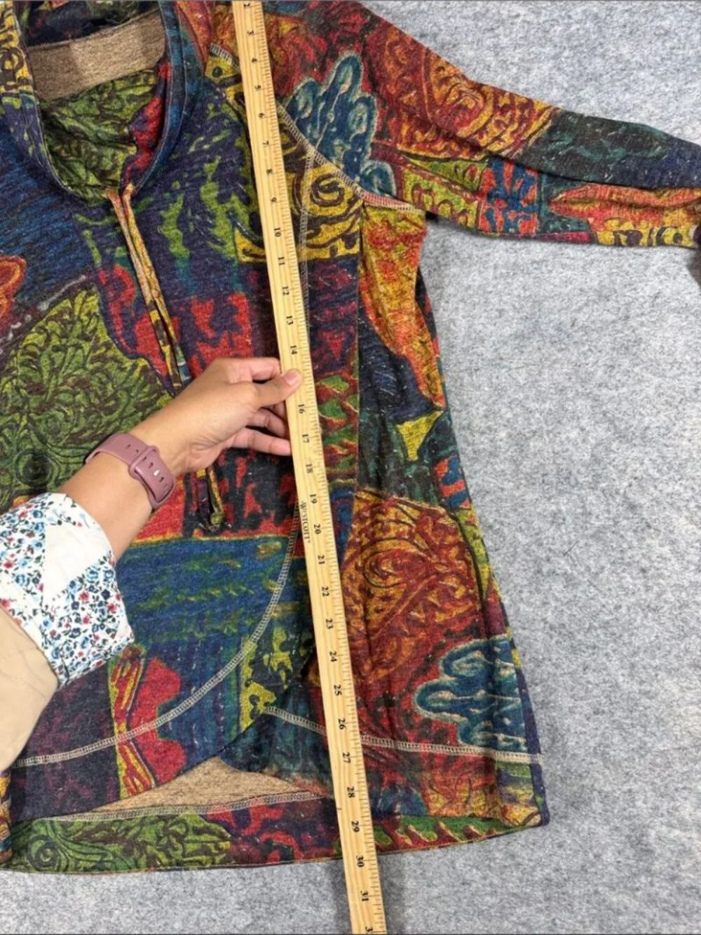 Funsport Tunic Sweater Multicolor Patch Printes Boho Artsy Festival Chic Medium